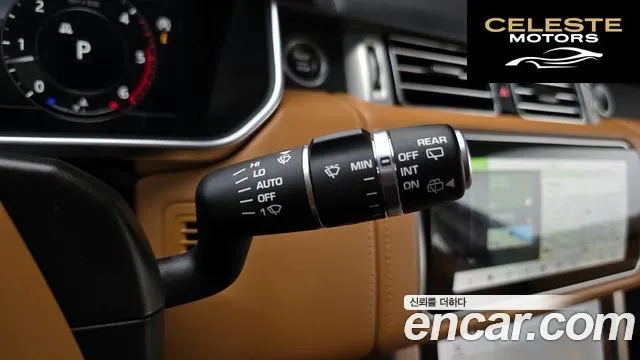 LAND ROVER Range Rover 44.4 SDV8 AB 2019 — photo 16 sur 26