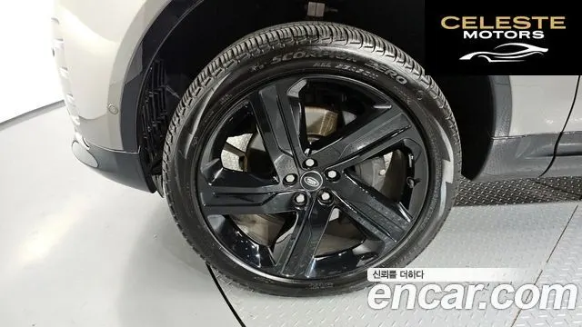 LAND ROVER Discovery 5 D350 Dynamic HSE 2025 — photo 5 sur 20