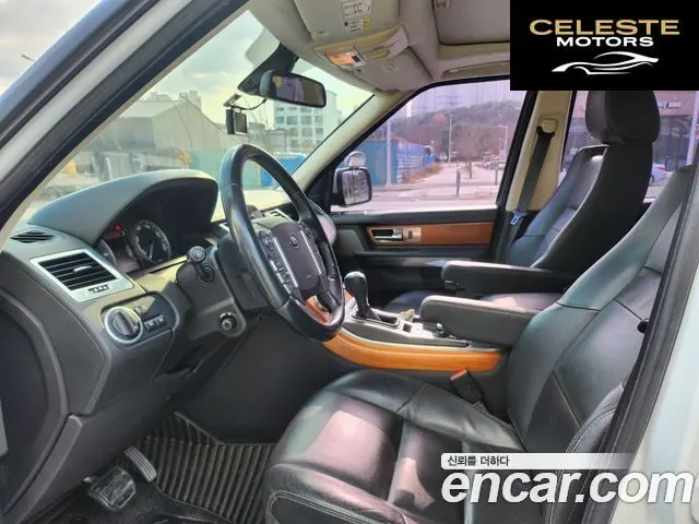 LAND ROVER Range Rover Sport 3.0 TDV6 2011 — photo 10 sur 26