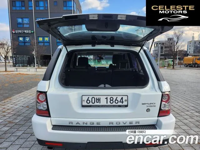 LAND ROVER Range Rover Sport 3.0 TDV6 2011 — photo 8 sur 26