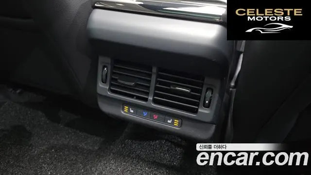 LAND ROVER Range Rover Evoque 2P250 Dynamic SE 2025 — photo 17 sur 20