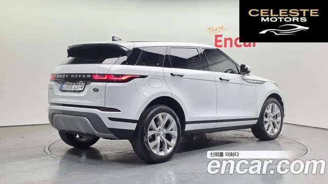 LAND ROVER Range Rover Evoque 2P250 SE 2023 — photo 2 sur 20