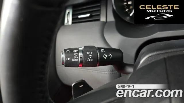 LAND ROVER Range Rover Evoque 2.0 TD4 SE 2017 — photo 16 sur 20