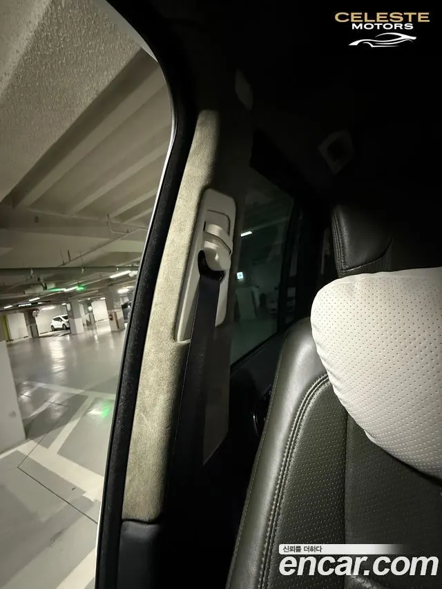 LAND ROVER Range Rover V8 5.0 Supercharged 2011 — photo 10 sur 18