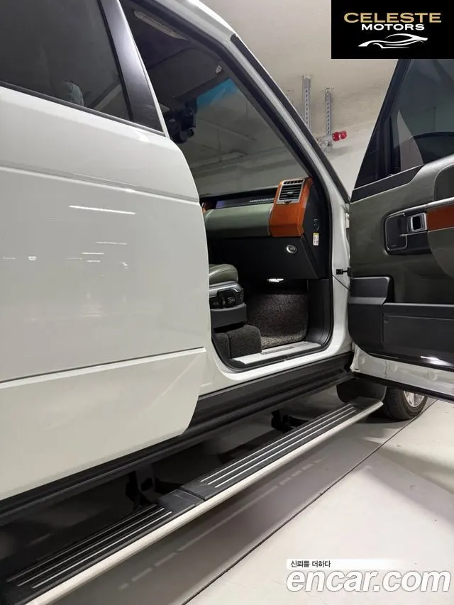 LAND ROVER Range Rover V8 5.0 Supercharged 2011 — photo 14 sur 18