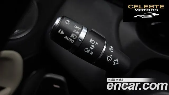 LAND ROVER Range Rover Evoque 2.0 TD4 HSE 2018 — photo 15 sur 20