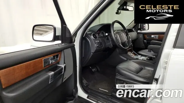 LAND ROVER Discovery 4 3.0 SDV6 SE 2013 — photo 10 sur 26
