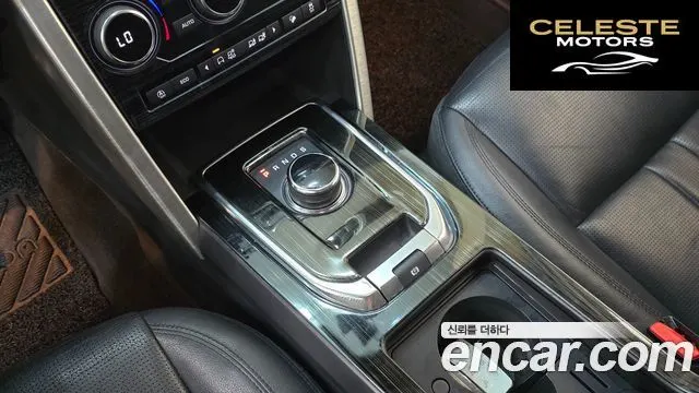 LAND ROVER Discovery Sport 2.0 TD4 SE 2018 — photo 12 sur 26