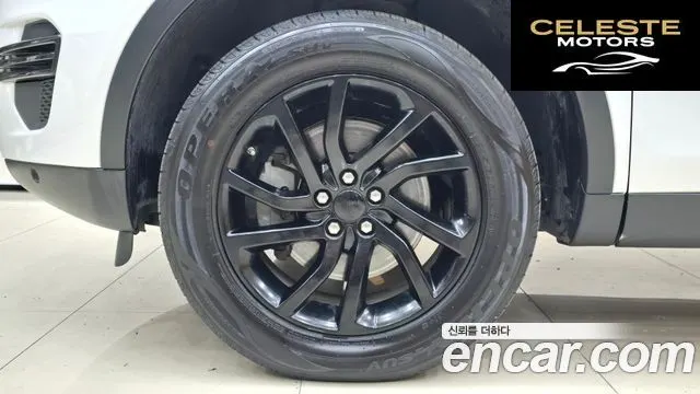 LAND ROVER Discovery Sport 2.0 TD4 SE 2018 — photo 6 sur 26