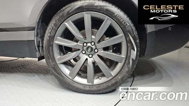 LAND ROVER Range Rover Velar 3.0 D300 R-Dynamic HSE 2018 — photo 6 sur 44
