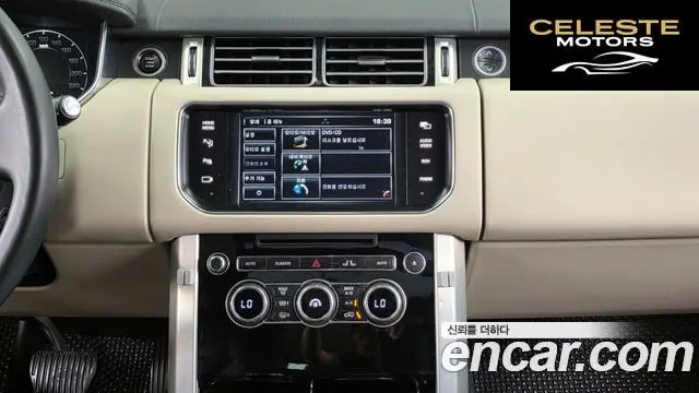 LAND ROVER Range Rover 44.4 SDV8 Vogue SE 2014 — photo 14 sur 20