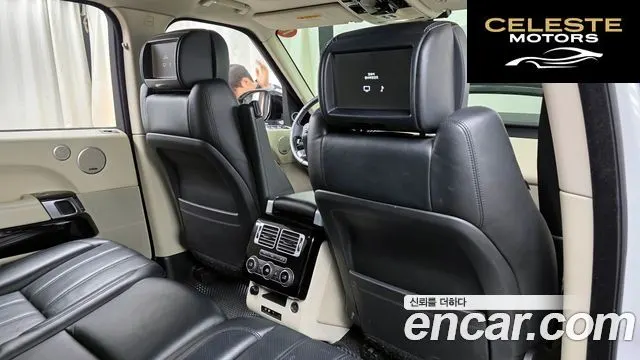 LAND ROVER Range Rover 44.4 SDV8 Vogue SE 2014 — photo 19 sur 20