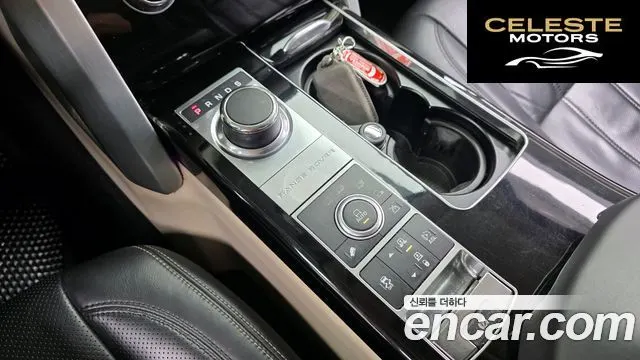 LAND ROVER Range Rover 44.4 SDV8 Vogue SE 2014 — photo 9 sur 20