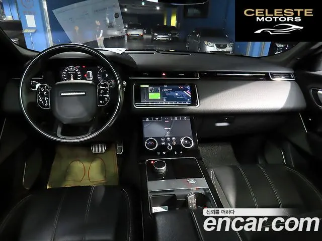 LAND ROVER Range Rover Velar 2.0 D240 R-Dynamic SE 2019 — photo 5 sur 26