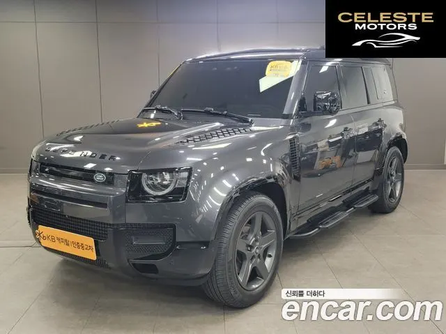 LAND ROVER Defender (L663) 110 P300 X-Dynamic SE 2024 — photo 21 sur 26