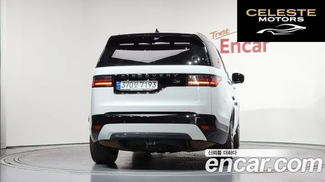 LAND ROVER Discovery 5 D300 R-Dynamic HSE 2023 — photo 3 sur 20