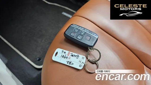 LAND ROVER Range Rover Evoque 2.2 SD4 2015 — photo 16 sur 26