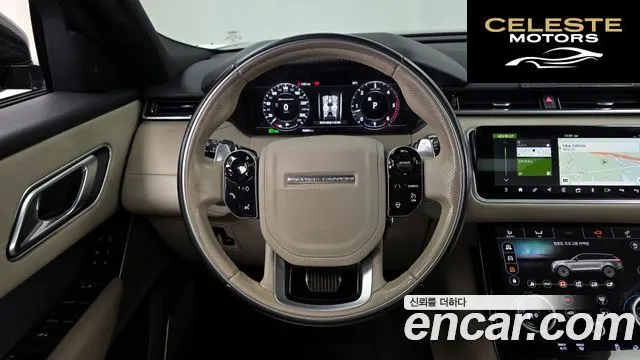 LAND ROVER Range Rover Velar 3.0 D300 R-Dynamic HSE 2018 — photo 12 sur 20