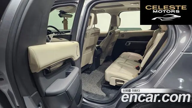 LAND ROVER Discovery 5 2.0 SD4 SE 2019 — photo 16 sur 30