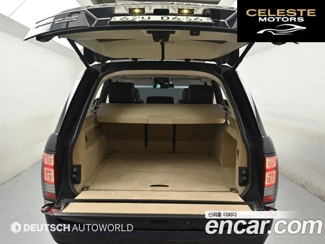 LAND ROVER Range Rover 44.4 SDV8 Vogue SE 2015 — photo 19 sur 26