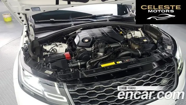 LAND ROVER Range Rover Velar 3.0 D300 R-Dynamic SE 2018 — photo 6 sur 20