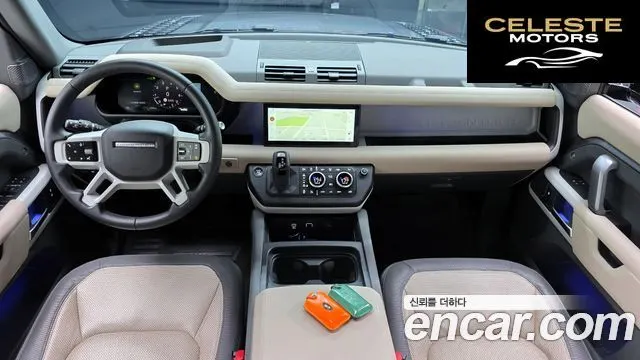 LAND ROVER Defender (L663) 110 P300 X-Dynamic SE 2023 — photo 10 sur 34