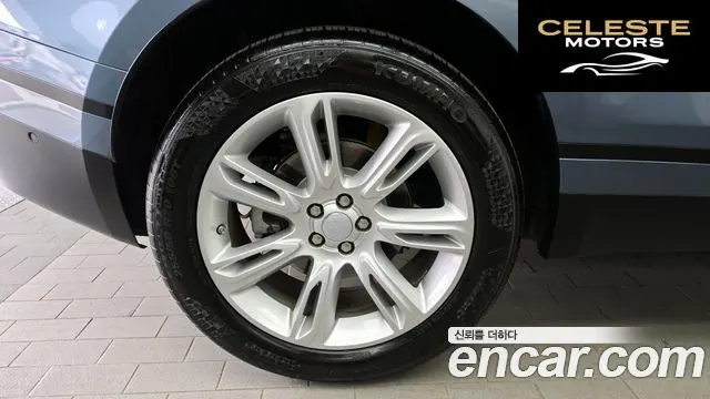 LAND ROVER Range Rover Velar 2.0 D240 SE 2018 — photo 5 sur 26