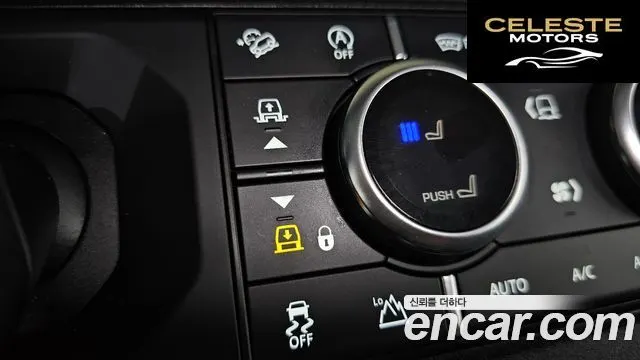 LAND ROVER Defender (L663) 110 D240 SE 2020 — photo 19 sur 20