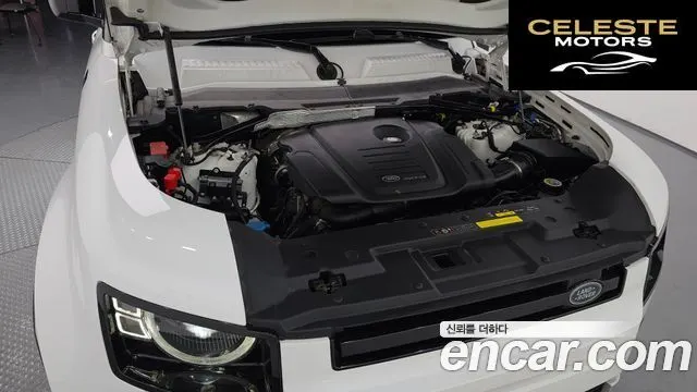 LAND ROVER Defender (L663) 110 D240 SE 2020 — photo 6 sur 20