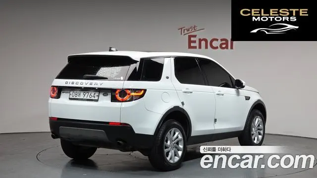 LAND ROVER Discovery Sport 2.0 TD4 SE (150) 2018 — photo 2 sur 32