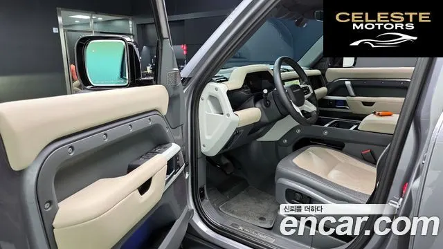 LAND ROVER Defender (L663) 110 P300 X-Dynamic SE 2023 — photo 10 sur 20