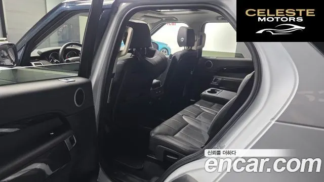 LAND ROVER Discovery 5 2.0 SD4 SE 2019 — photo 11 sur 20