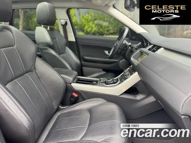 LAND ROVER Range Rover Evoque 2.0 TD4 SE 2018 — photo 12 sur 26