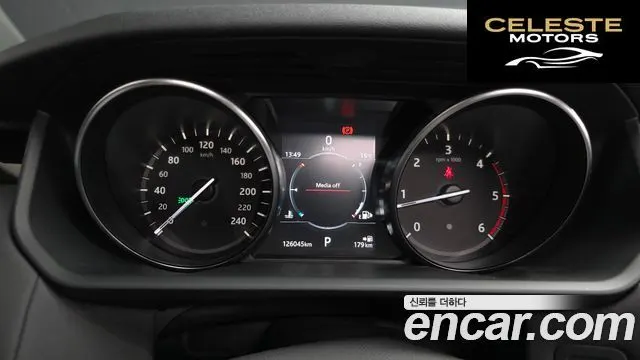 LAND ROVER Discovery 5 2.0 SD4 SE 2018 — photo 8 sur 20