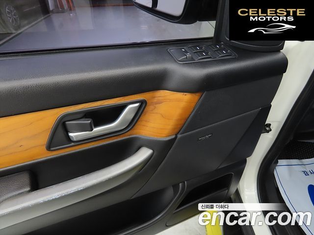 LAND ROVER Range Rover Sport 2.7 TDV6 HSE 2008 — photo 14 sur 26