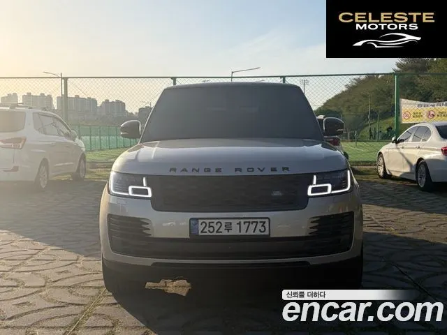 LAND ROVER Range Rover 44.4 SDV8 AB LWB 2018 — photo 16 sur 21