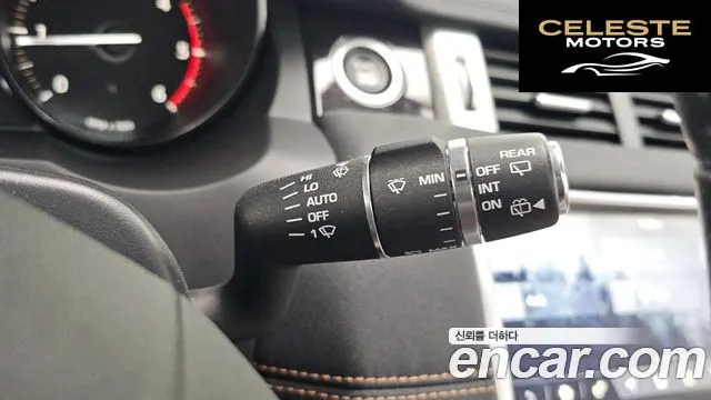 LAND ROVER Range Rover Evoque 2.0 TD4 HSE Dynamic 2019 — photo 29 sur 35