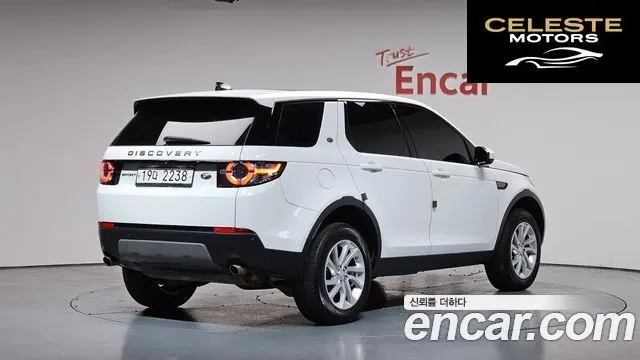LAND ROVER Discovery Sport 2.0 TD4 SE (150) 2019 — photo 2 sur 20