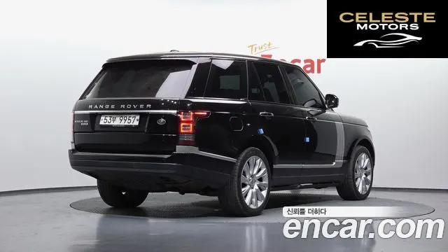 LAND ROVER Range Rover 44.4 SDV8 Vogue SE 2015 — photo 2 sur 20
