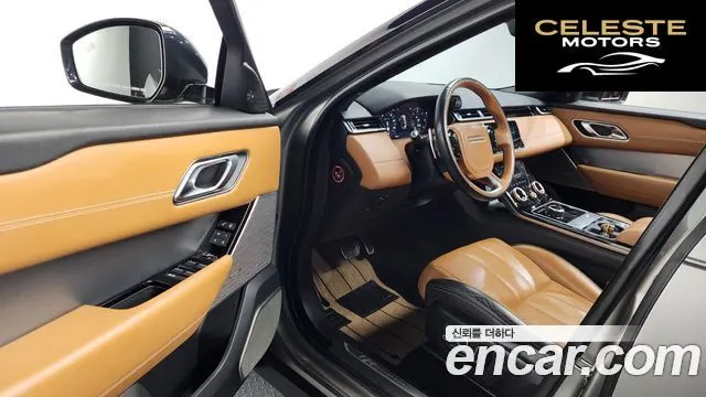 LAND ROVER Range Rover Velar 3.0 D300 R-Dynamic HSE 2019 — photo 12 sur 35