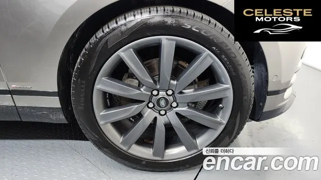 LAND ROVER Range Rover Velar 3.0 D300 R-Dynamic HSE 2019 — photo 6 sur 35