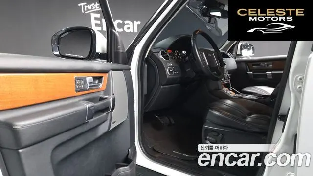 LAND ROVER Discovery 4 3.0 SDV6 SE 2015 — photo 10 sur 20