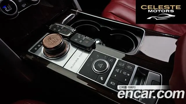 LAND ROVER Range Rover 45.0 SC AB 2016 — photo 9 sur 20