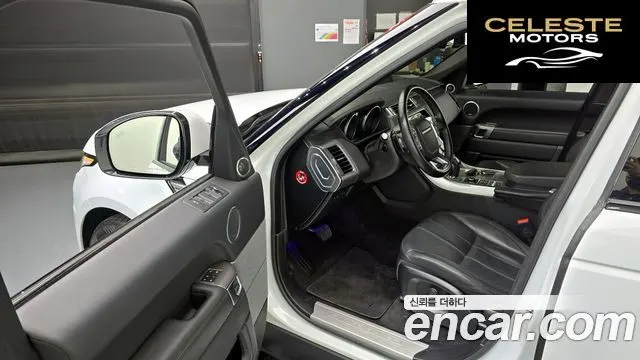 LAND ROVER Range Rover Sport 23.0 SDV6 HSE 2017 — photo 13 sur 34