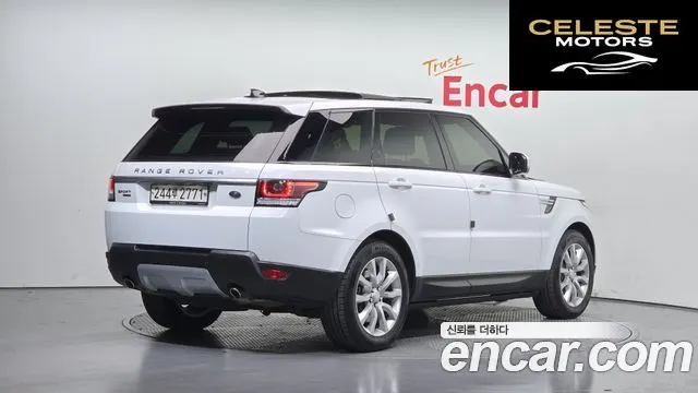 LAND ROVER Range Rover Sport 23.0 SDV6 HSE 2017 — photo 2 sur 34