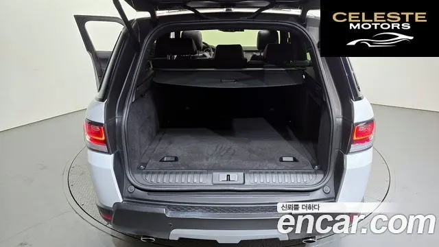 LAND ROVER Range Rover Sport 23.0 SDV6 HSE 2017 — photo 31 sur 34