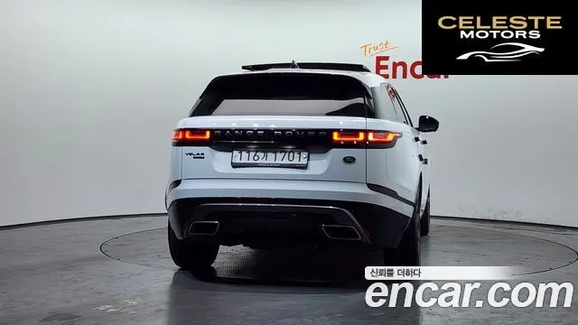 LAND ROVER Range Rover Velar 3.0 D300 R-Dynamic HSE 2018 — photo 4 sur 35