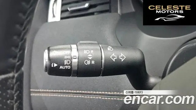 LAND ROVER Range Rover Evoque 2.0 TD4 HSE Dynamic 2019 — photo 28 sur 35