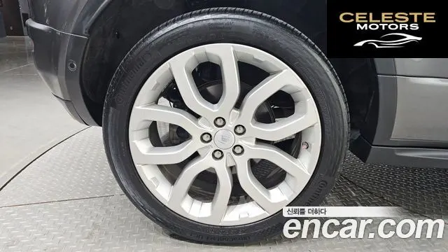 LAND ROVER Range Rover Evoque 2.0 TD4 HSE Dynamic 2019 — photo 5 sur 35