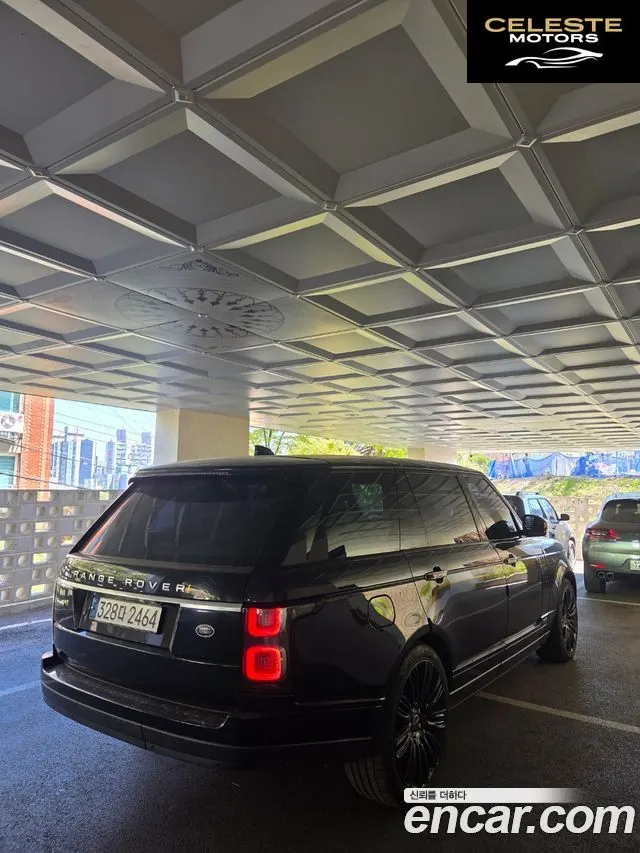 LAND ROVER Range Rover 44.4 SDV8 AB LWB 2017 — photo 4 sur 15